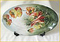 Oval plate with flowers